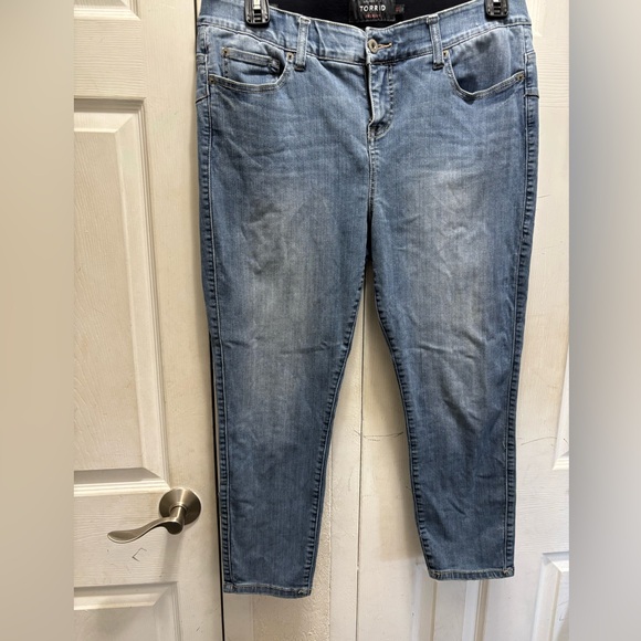 Torrid Women's Blue Jeans - Picture 1 of 5